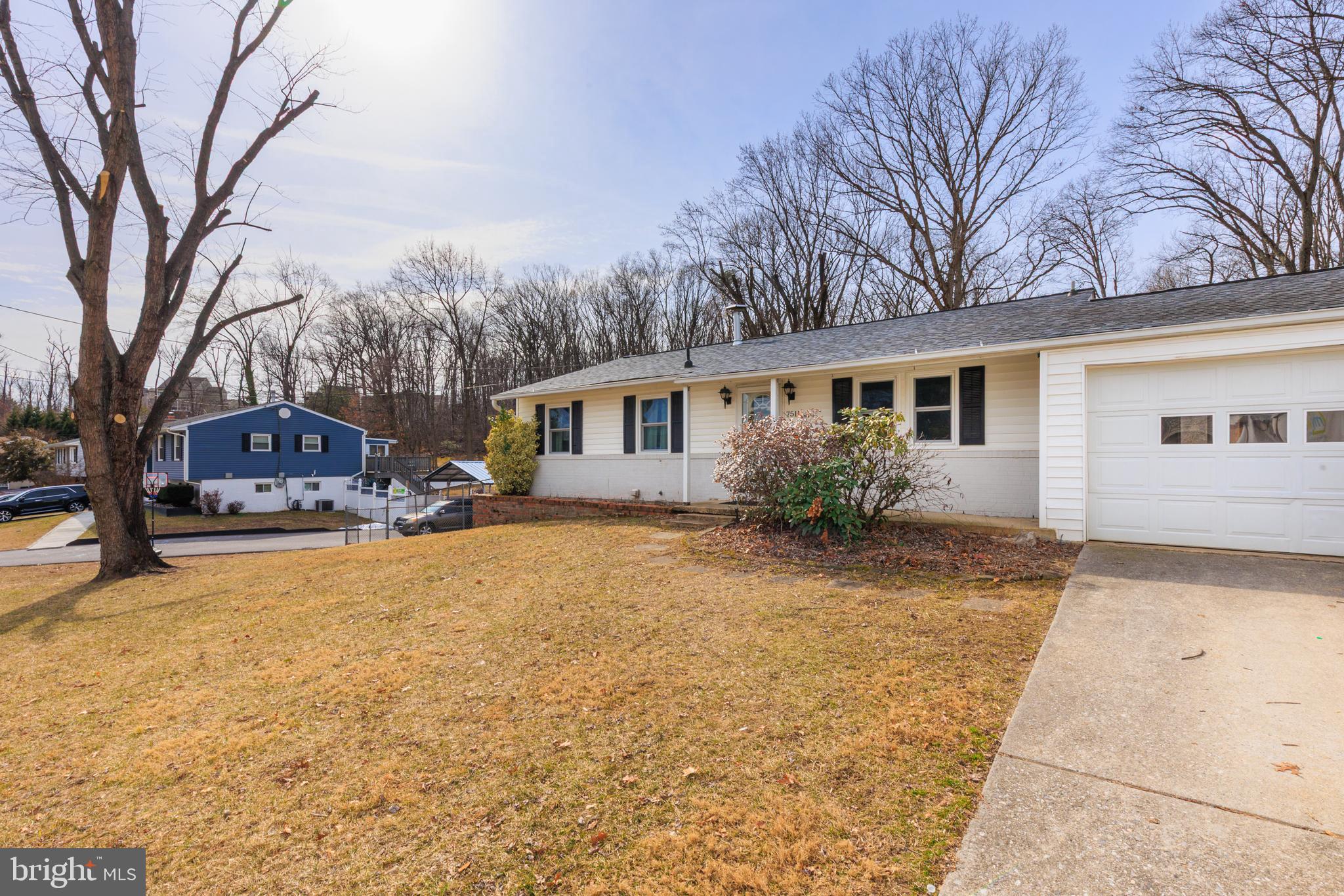 MONTEVIDEO COURT - Residential