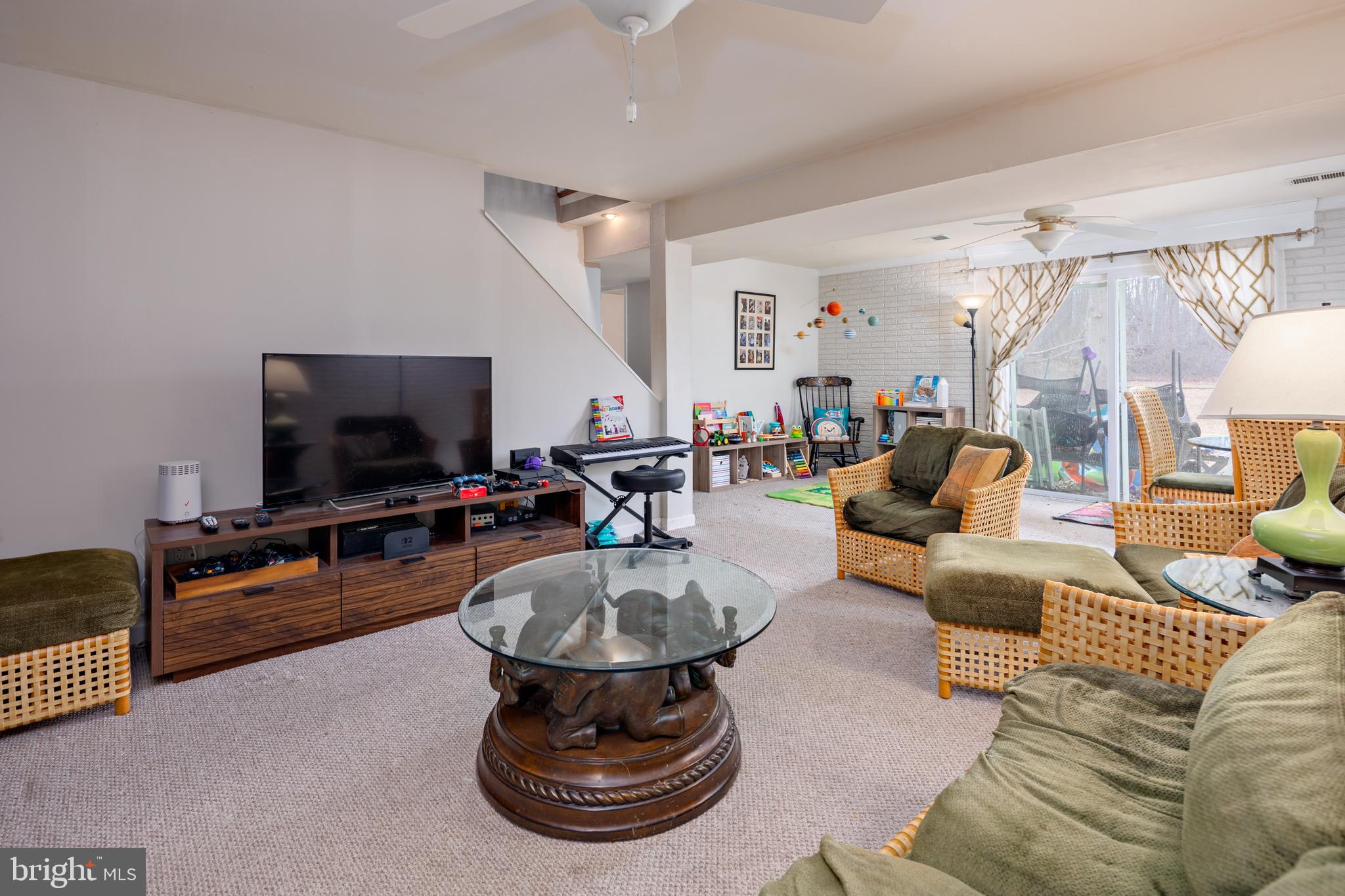 MONTEVIDEO COURT - Residential