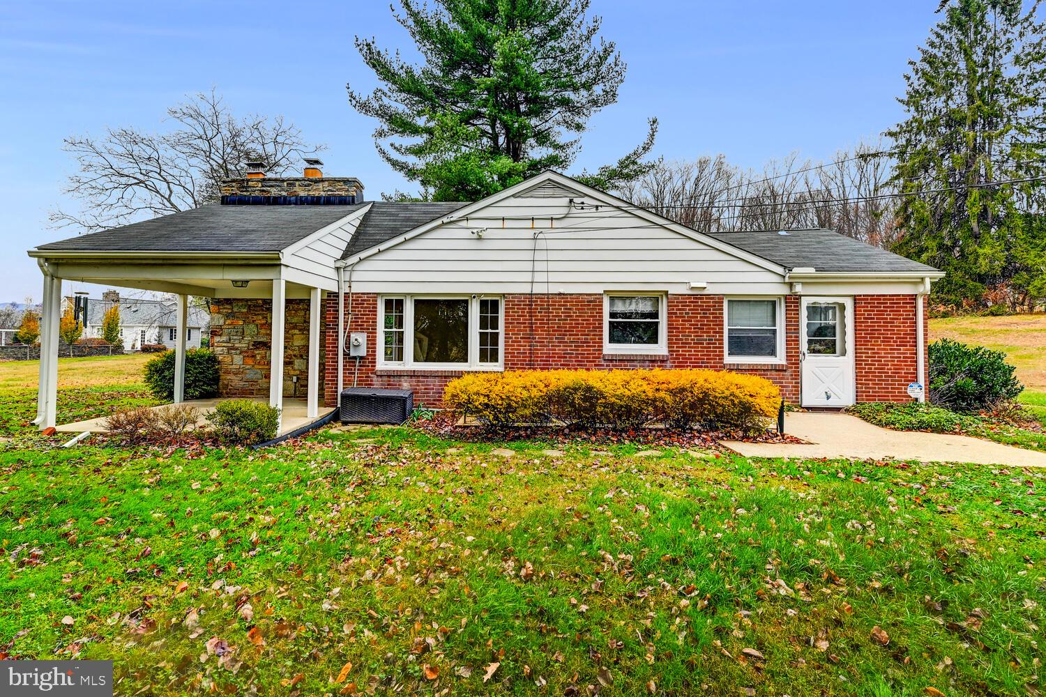 PHOENIX - Residential Lease