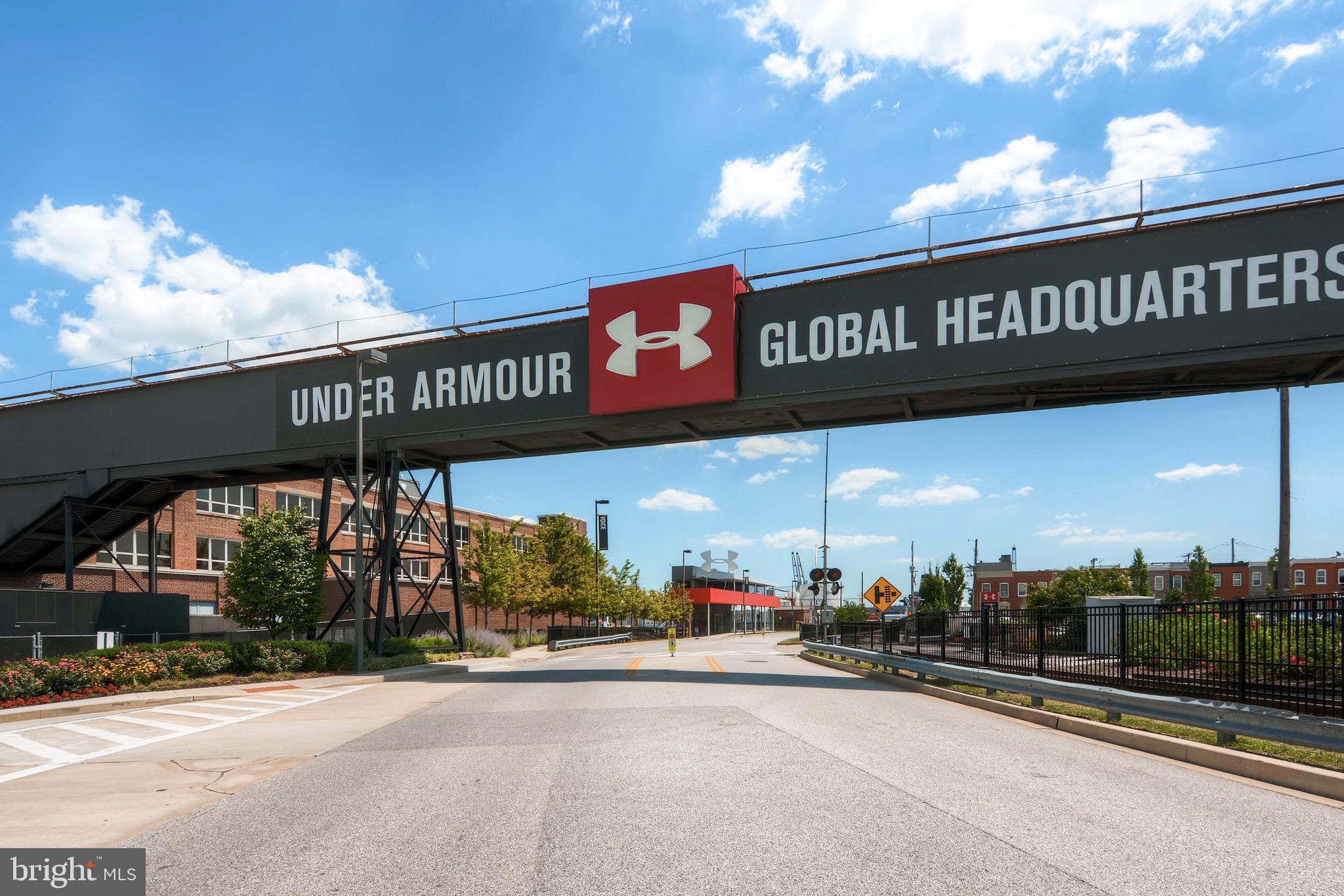 LOCUST POINT - Residential