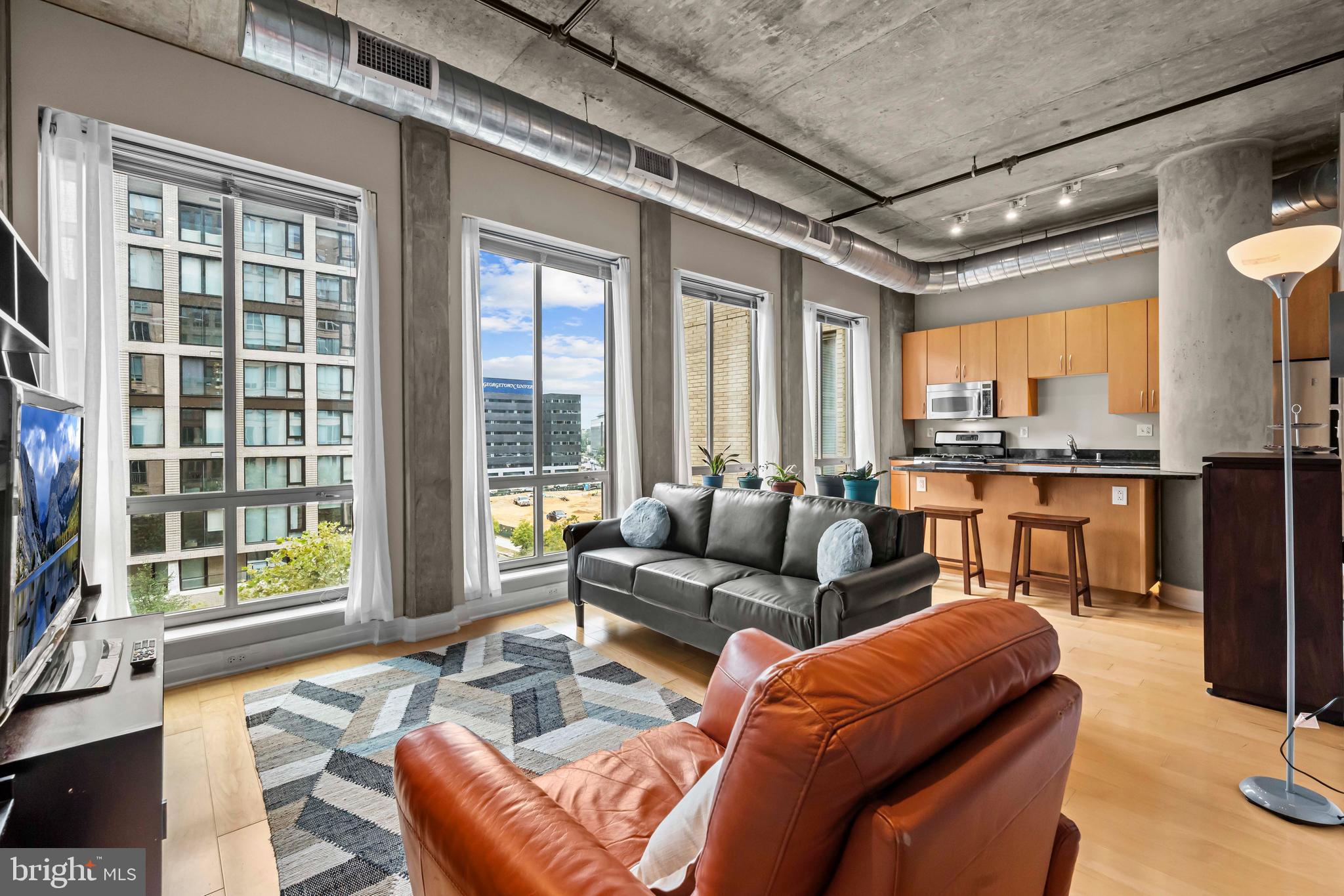 301 MASSACHUSETTS AVENUE NW 504