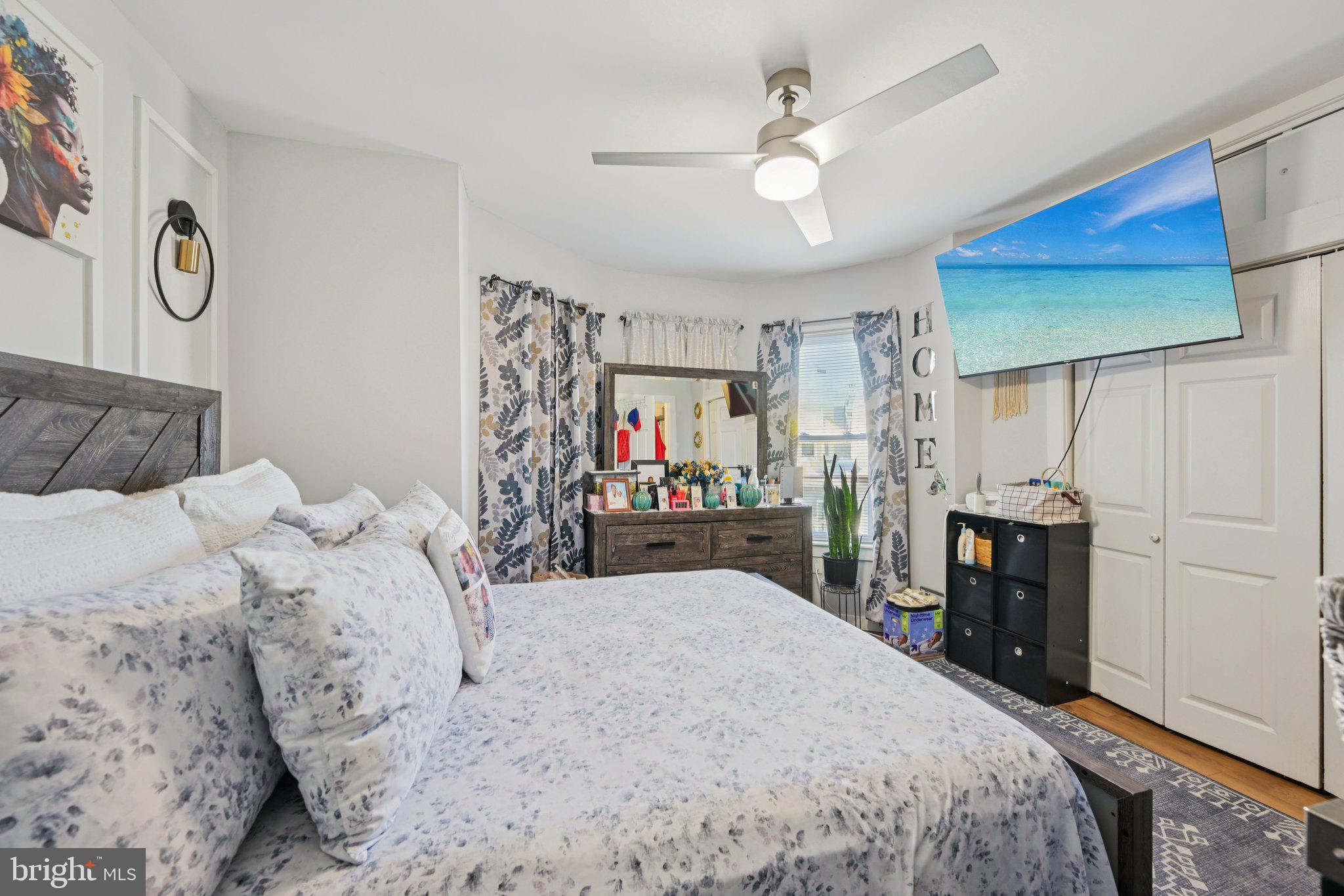 PHILADELPHIA - Residential