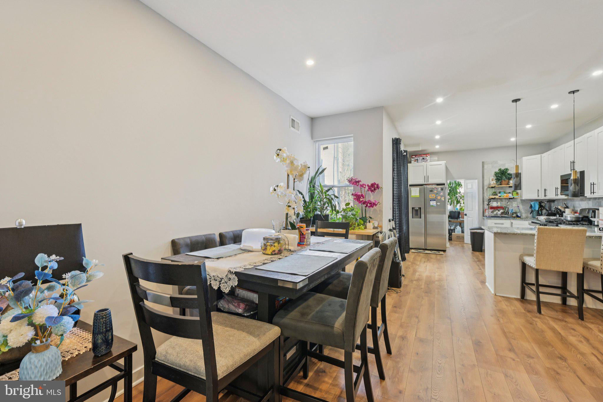 PHILADELPHIA - Residential