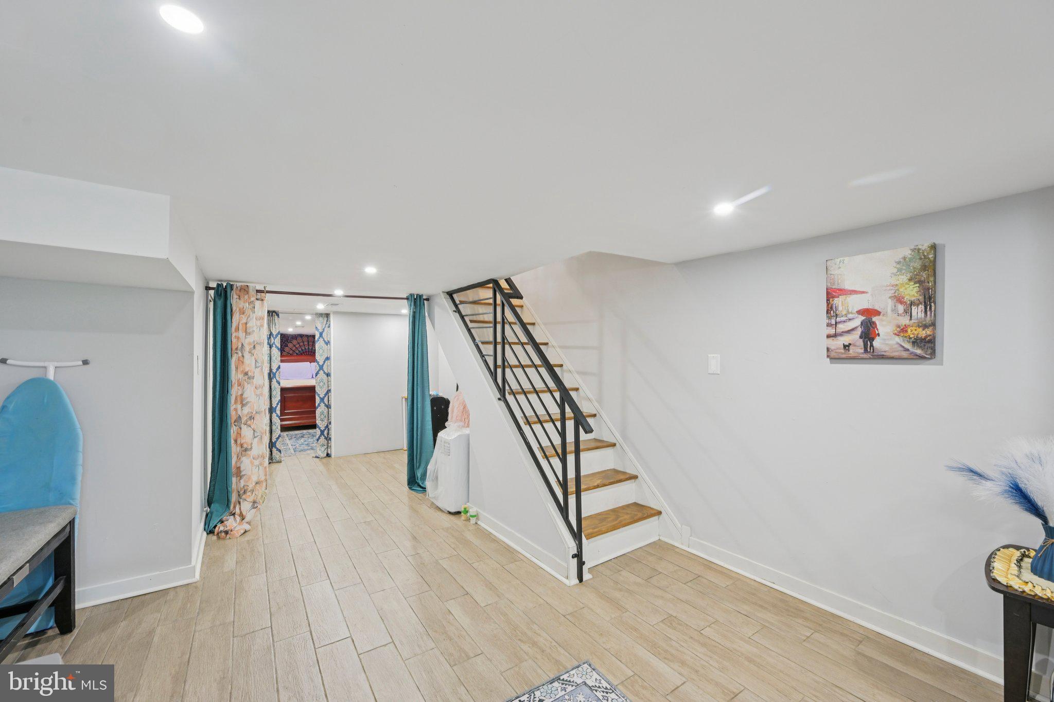 PHILADELPHIA - Residential