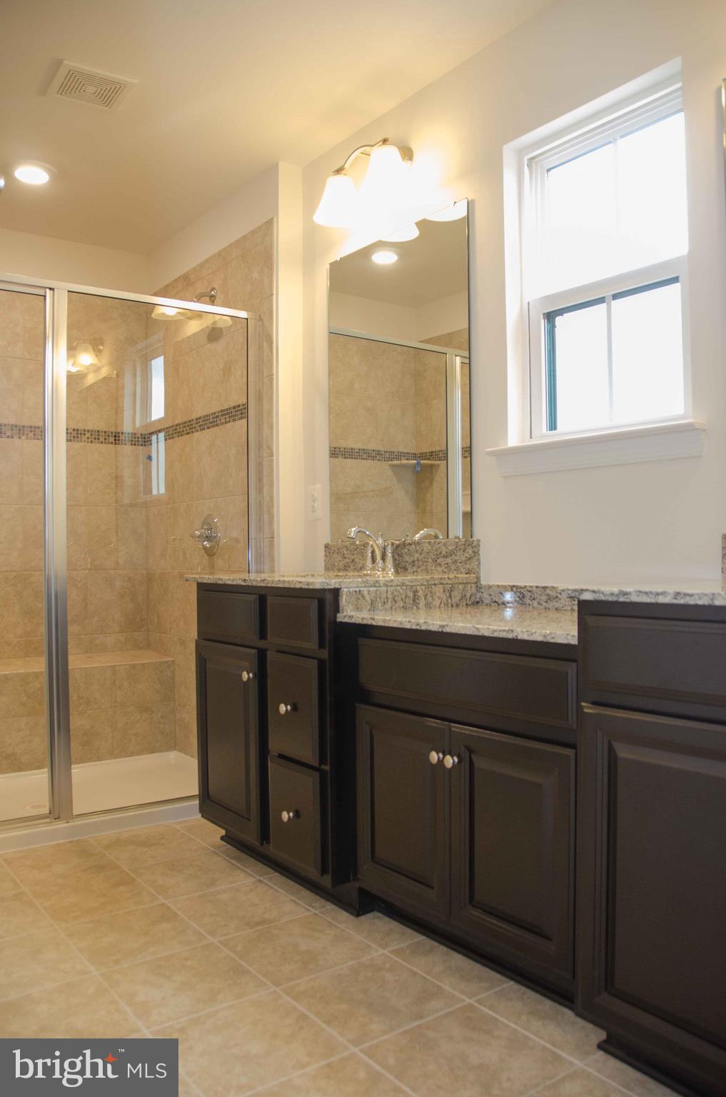 WESTMOORE - Residential Lease