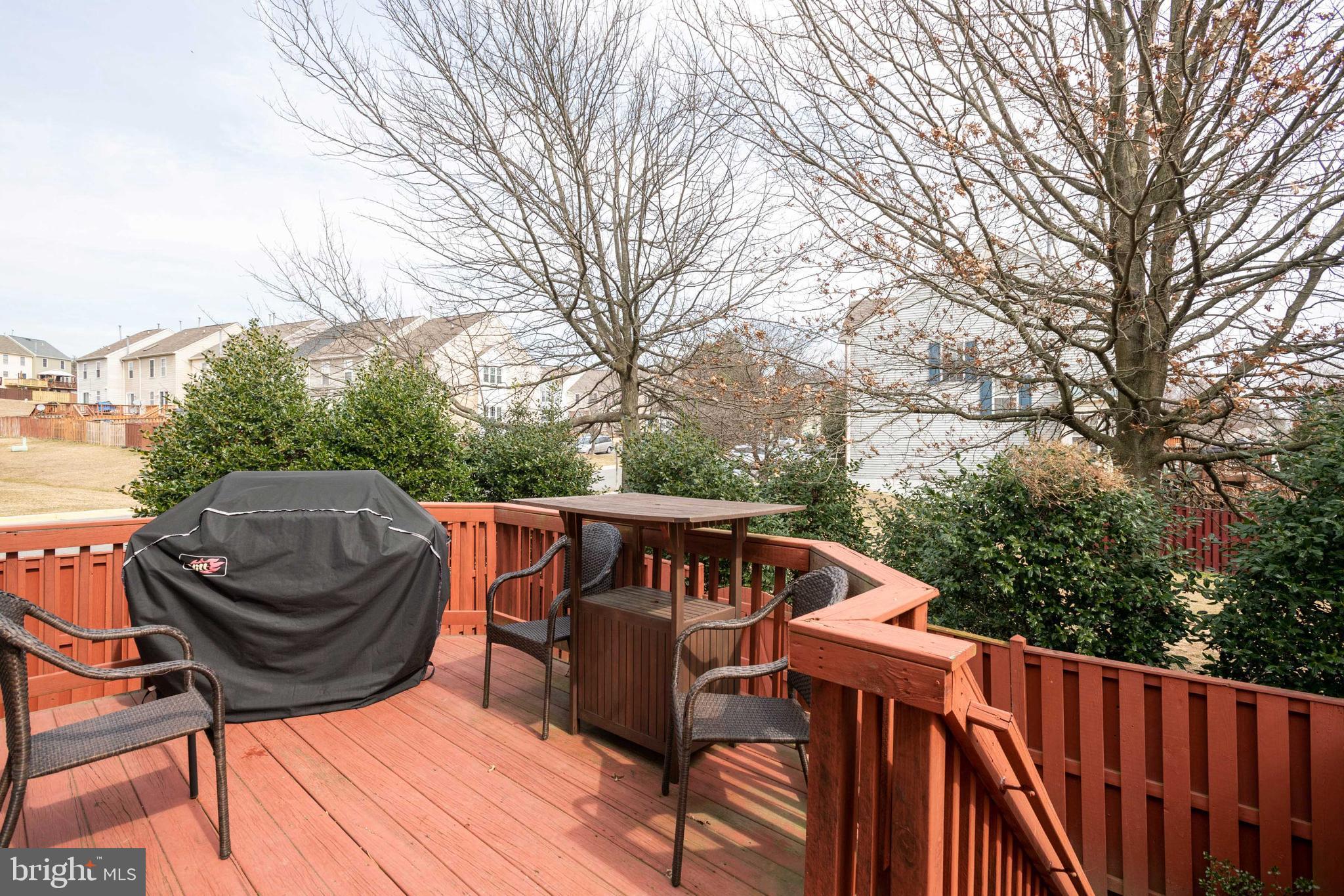 ROLLING BROOK - Residential