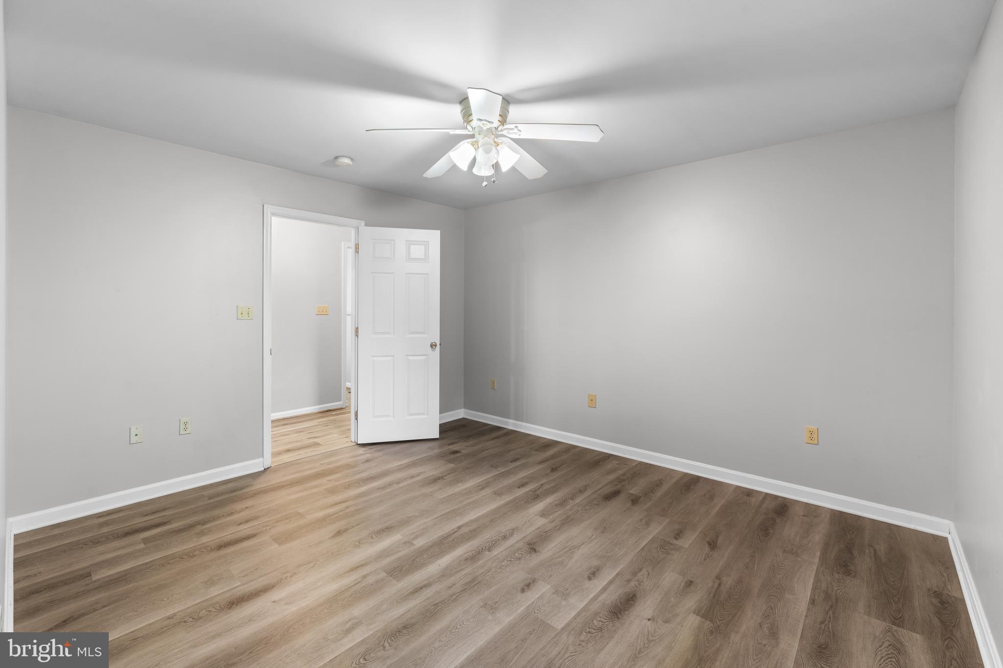 WHITE SANDS - Residential