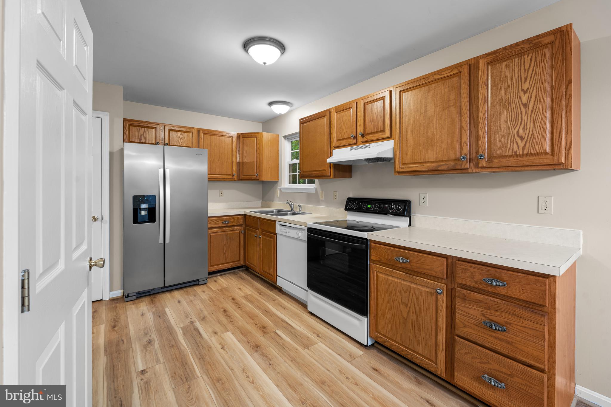 WHITE SANDS - Residential