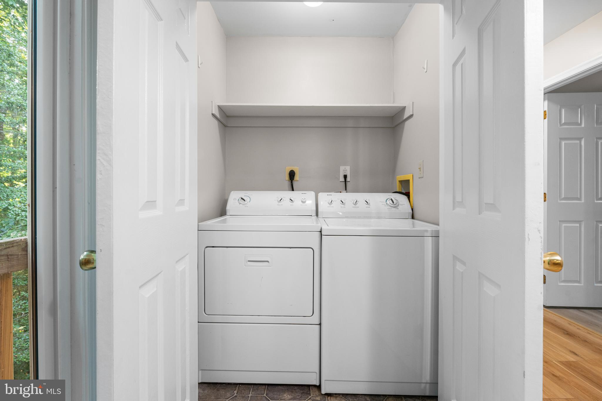 WHITE SANDS - Residential