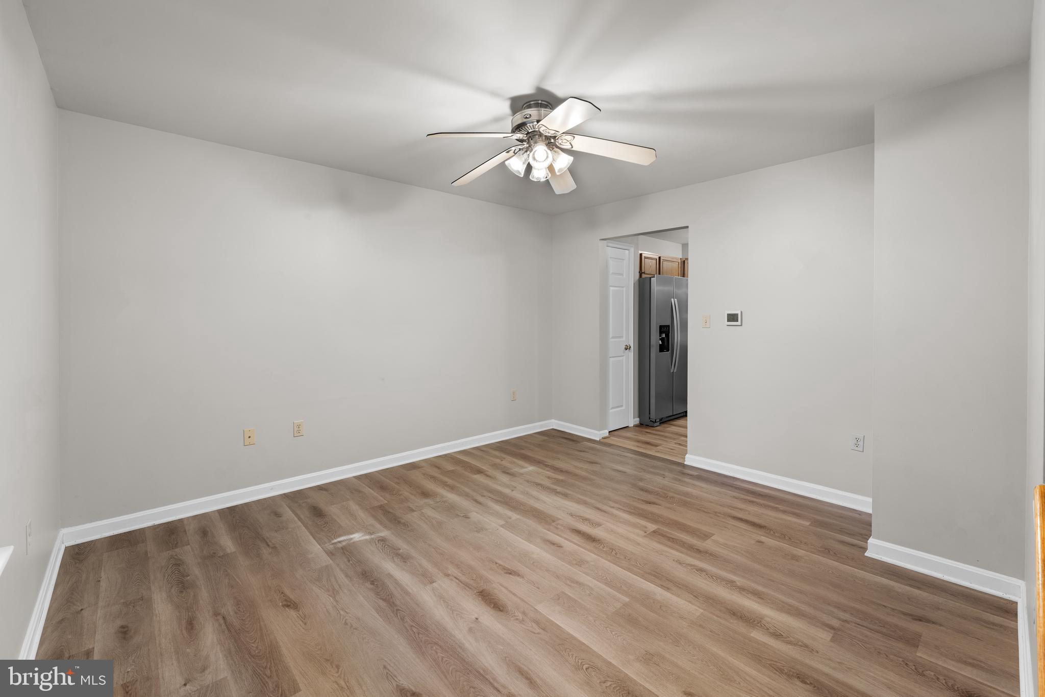 WHITE SANDS - Residential