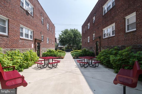 Condo For Rent - 353-57 W Mount Airy Avenue #B-1<br/> Philadelphia County, PHILADELPHIA, PA 19119