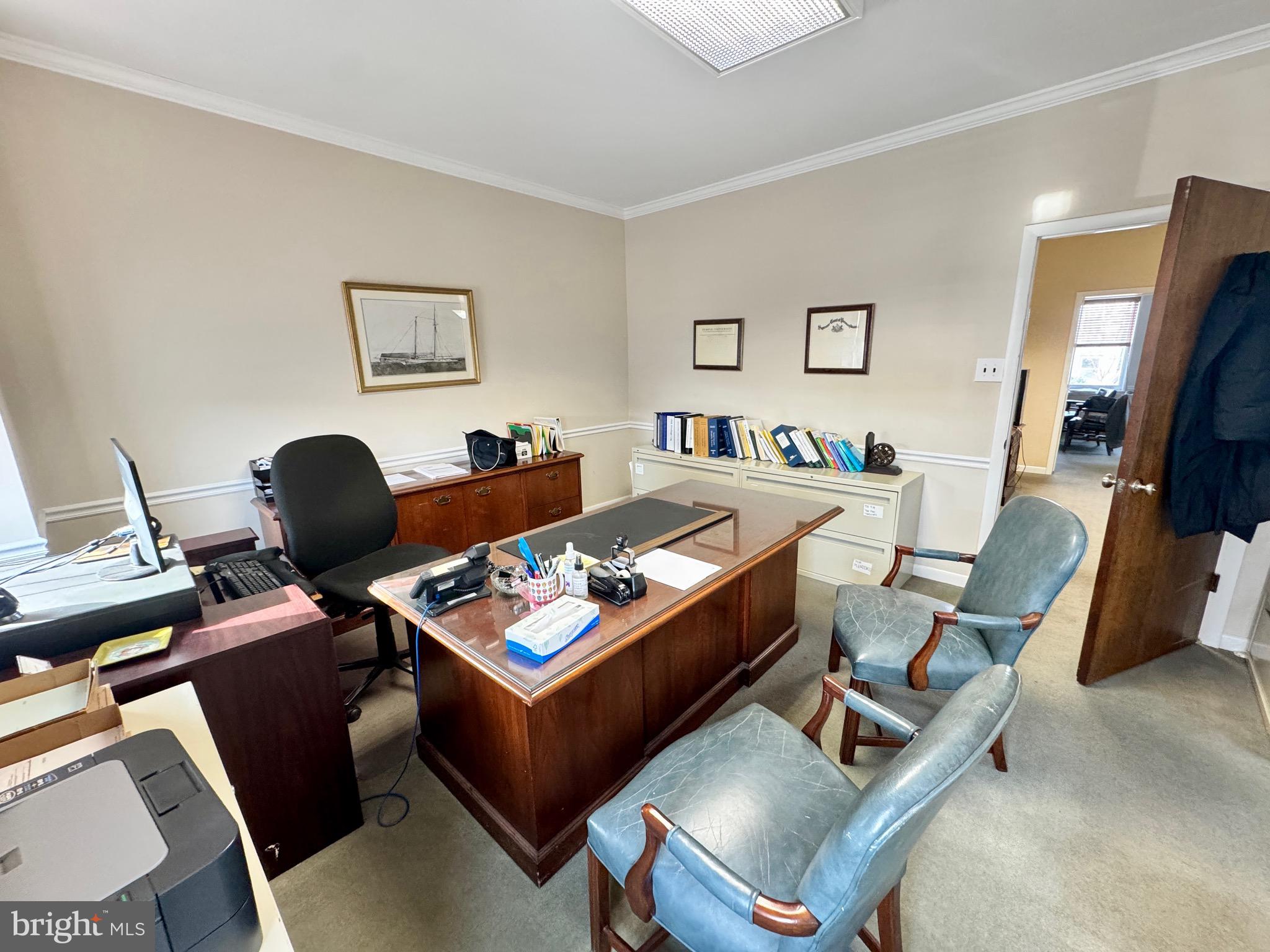 320 W FRONT STREET 322