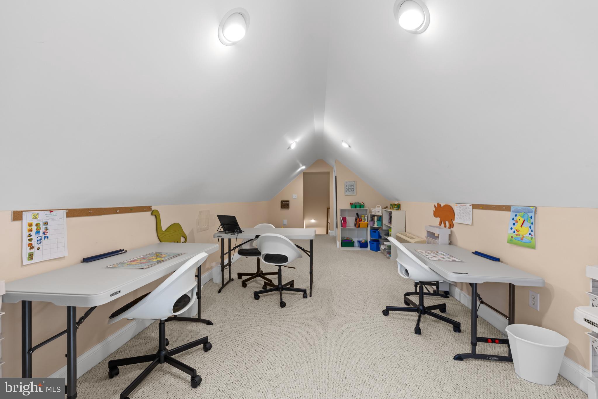 WESTVIEW - Residential