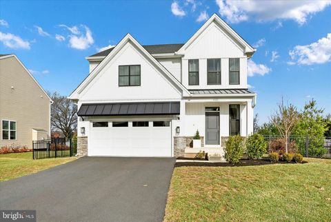 1152 HARPER DRIVE WARMINSTER PA 18974