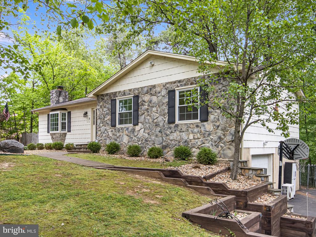 AQUIA HARBOUR - Residential