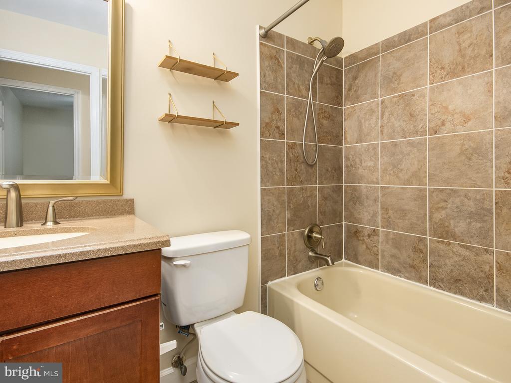 AQUIA HARBOUR - Residential