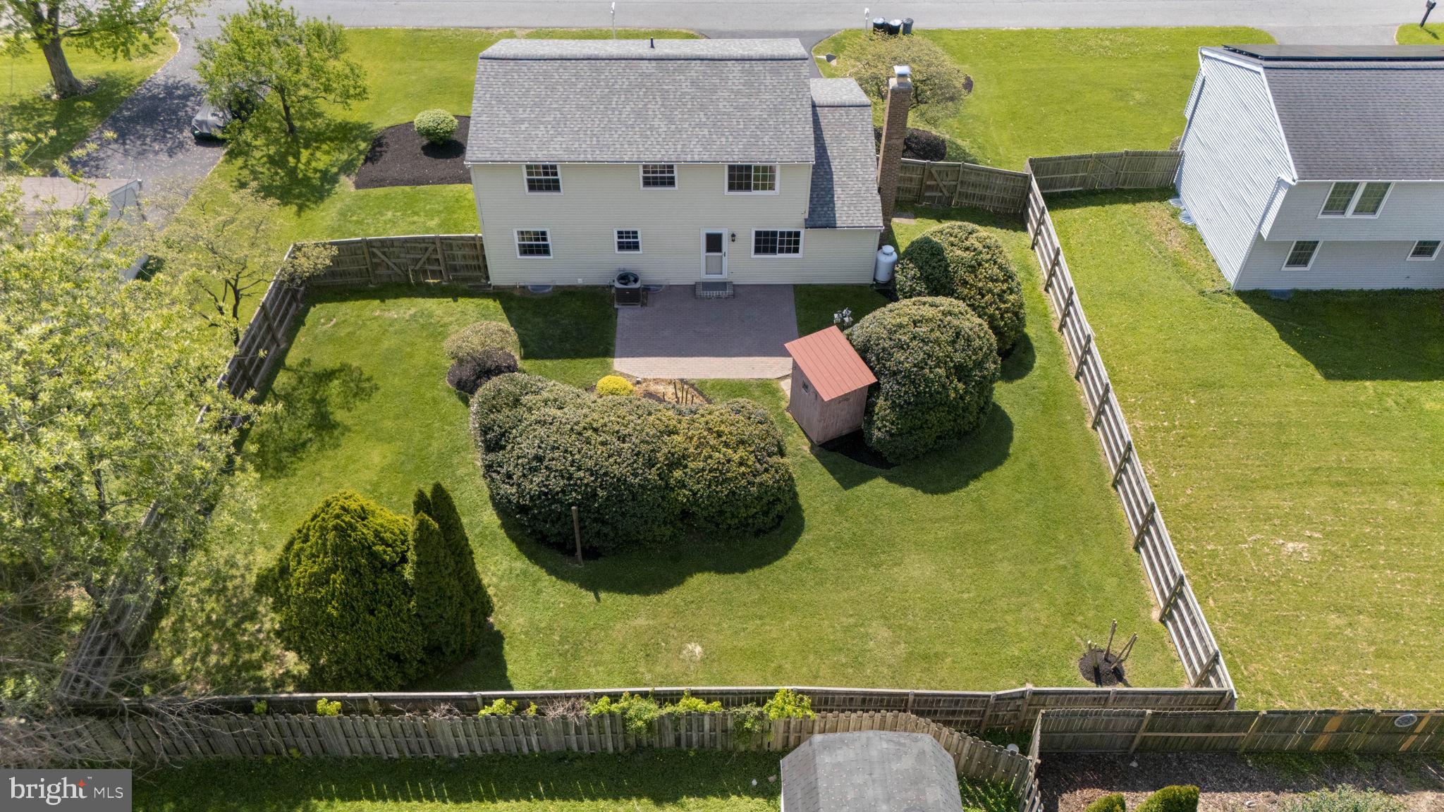 GLADE MANOR - Residential