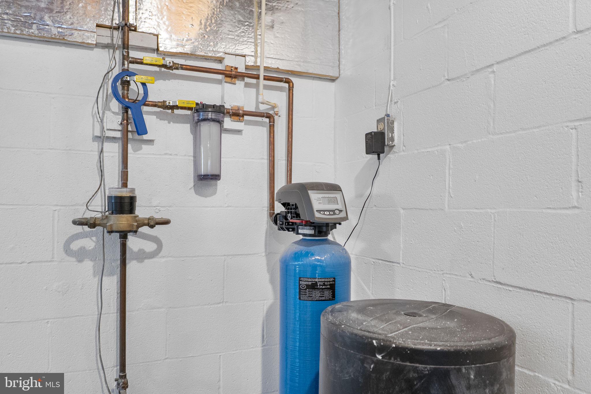 GLADE MANOR - Residential