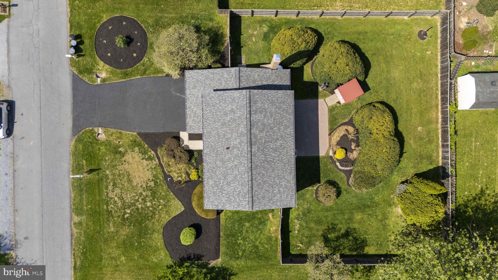 GLADE MANOR - Residential