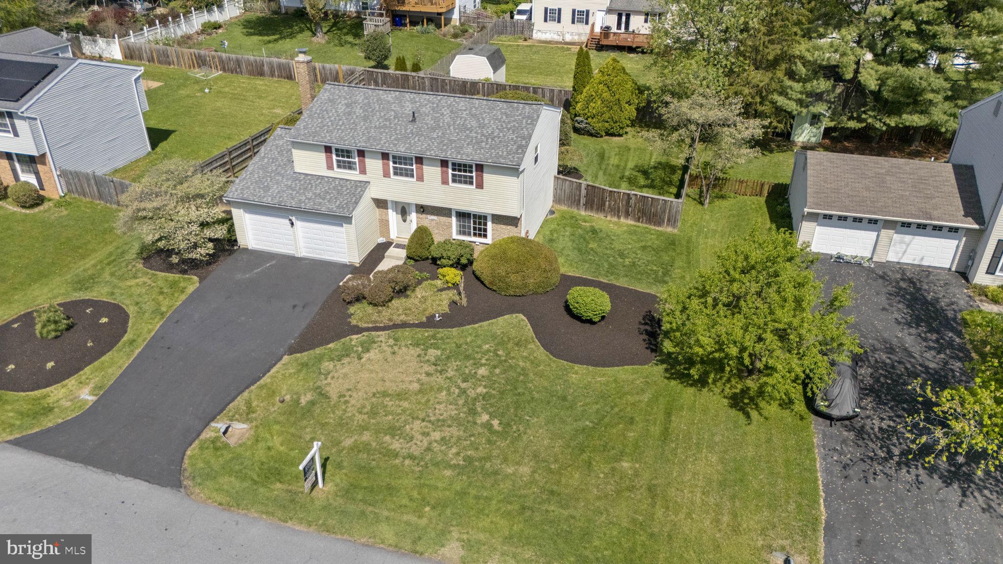 GLADE MANOR - Residential