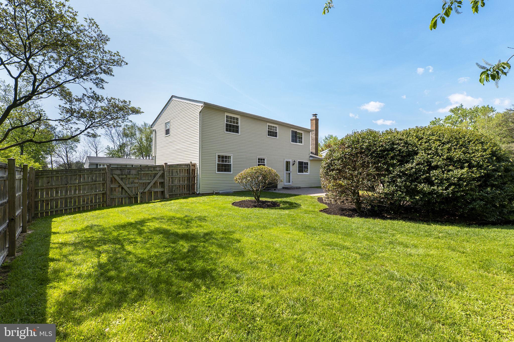 GLADE MANOR - Residential