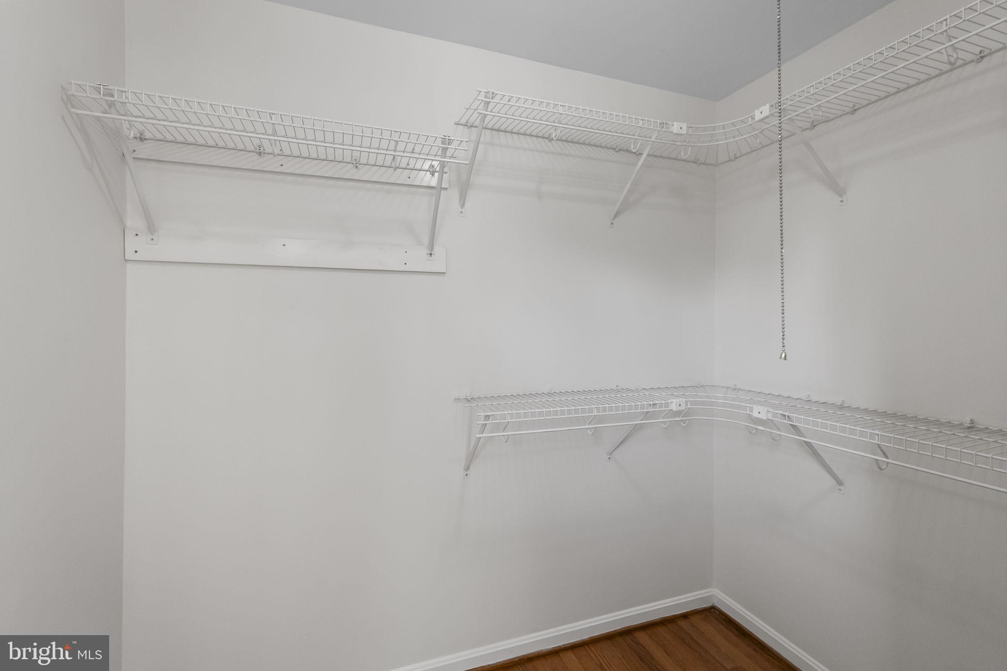 GLADE MANOR - Residential