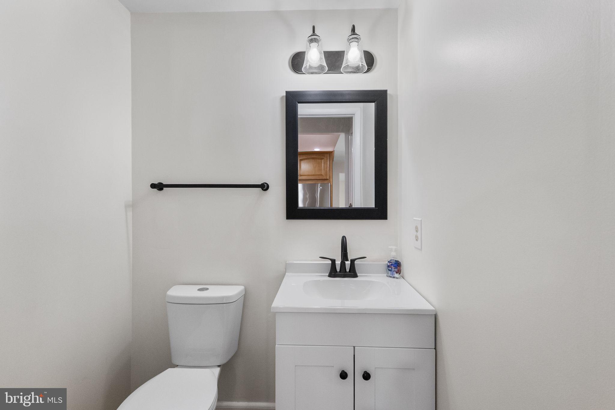 GLADE MANOR - Residential