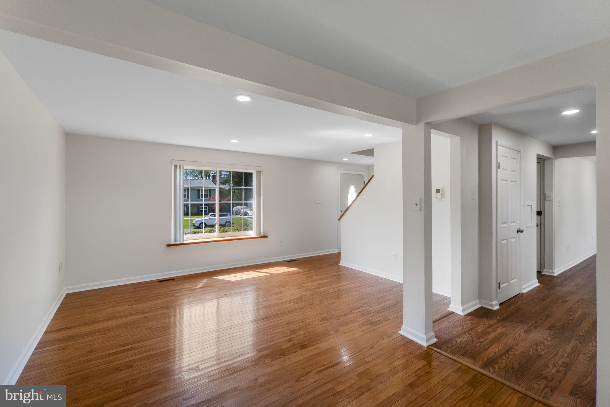 GLADE MANOR - Residential