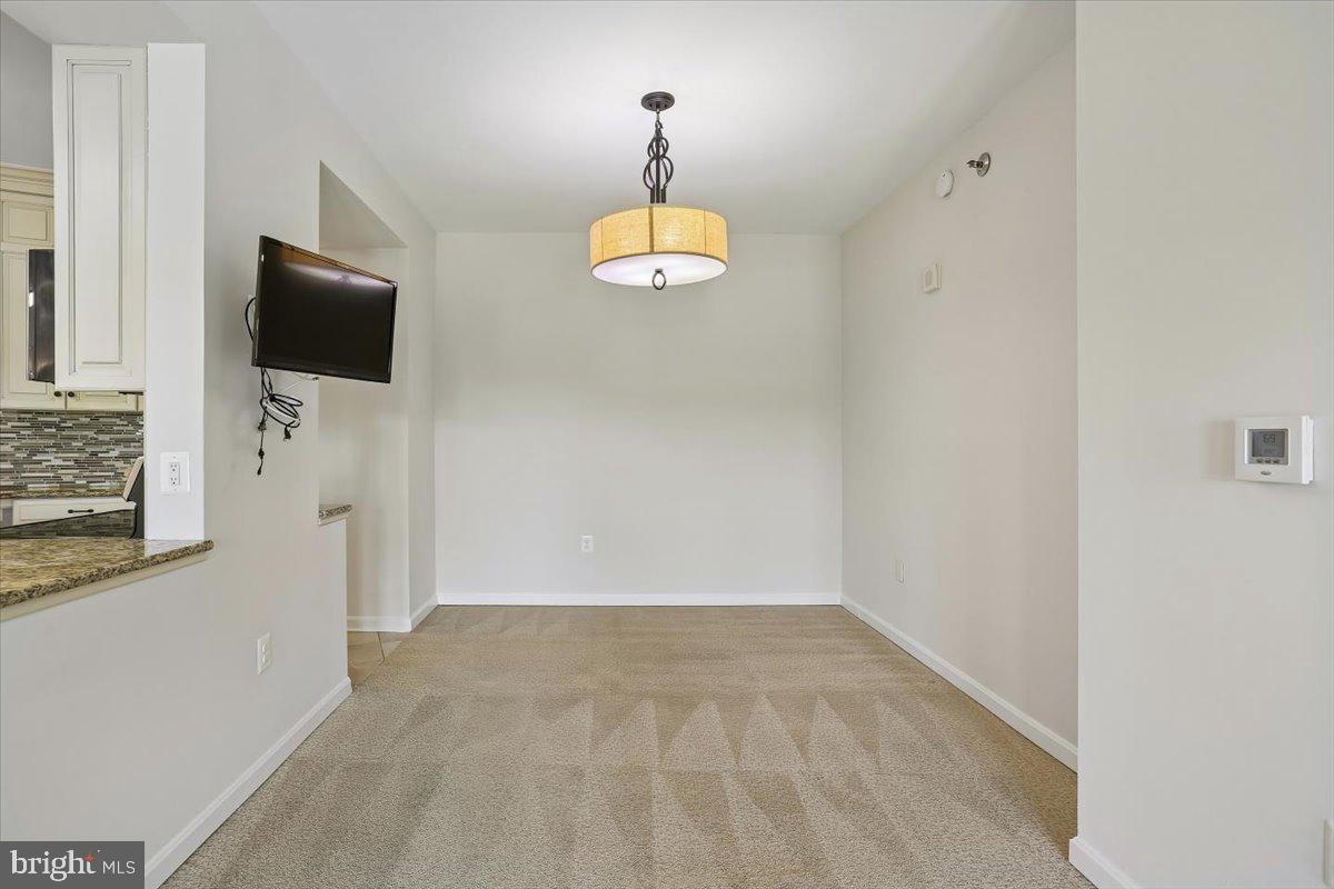 LEISURE WORLD - Residential