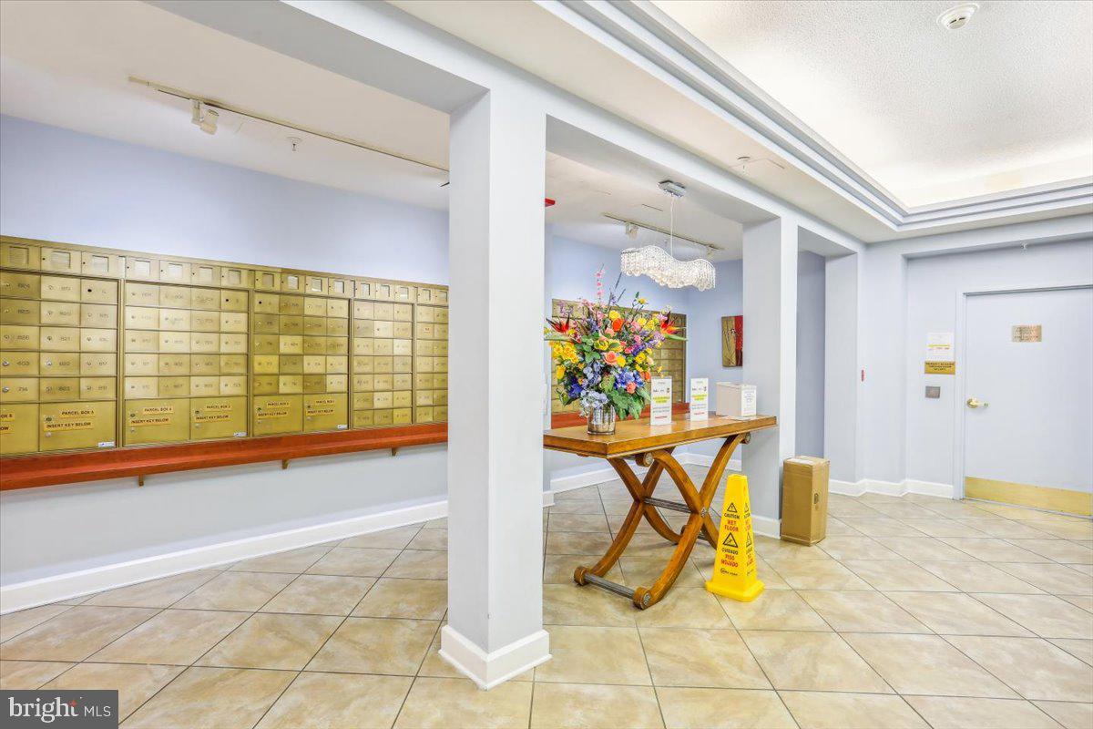 LEISURE WORLD - Residential