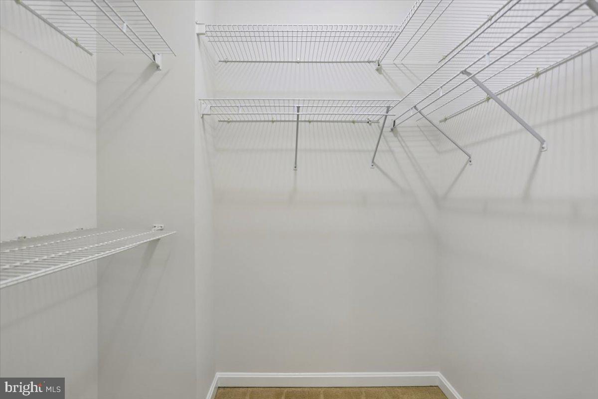 LEISURE WORLD - Residential