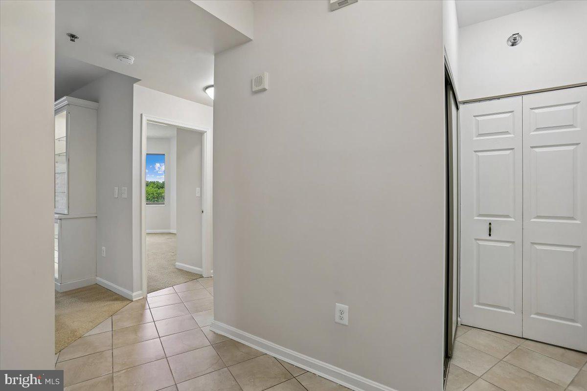 LEISURE WORLD - Residential