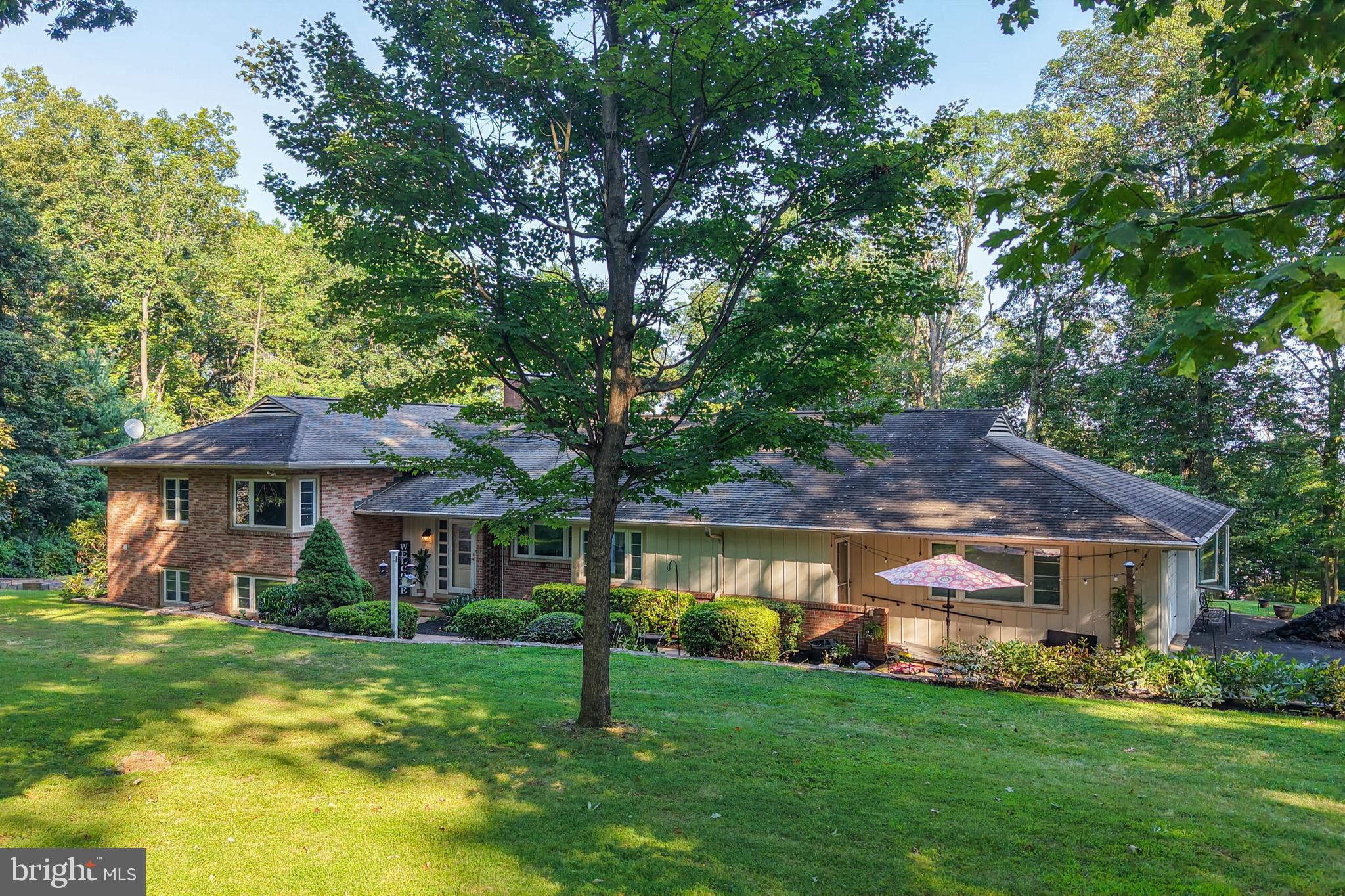 1323 N RIDGE ROAD