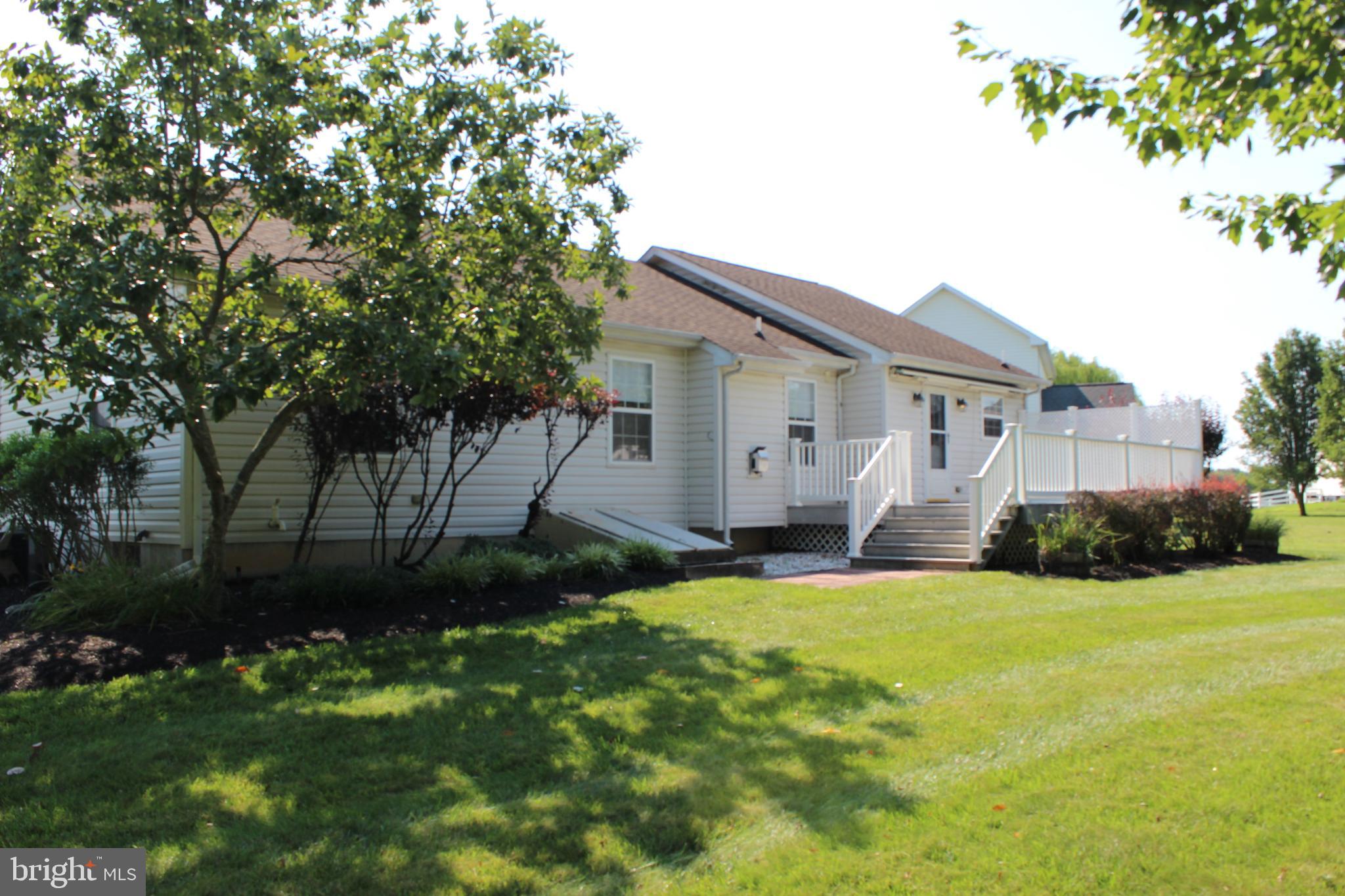 446 W HARVEST LANE