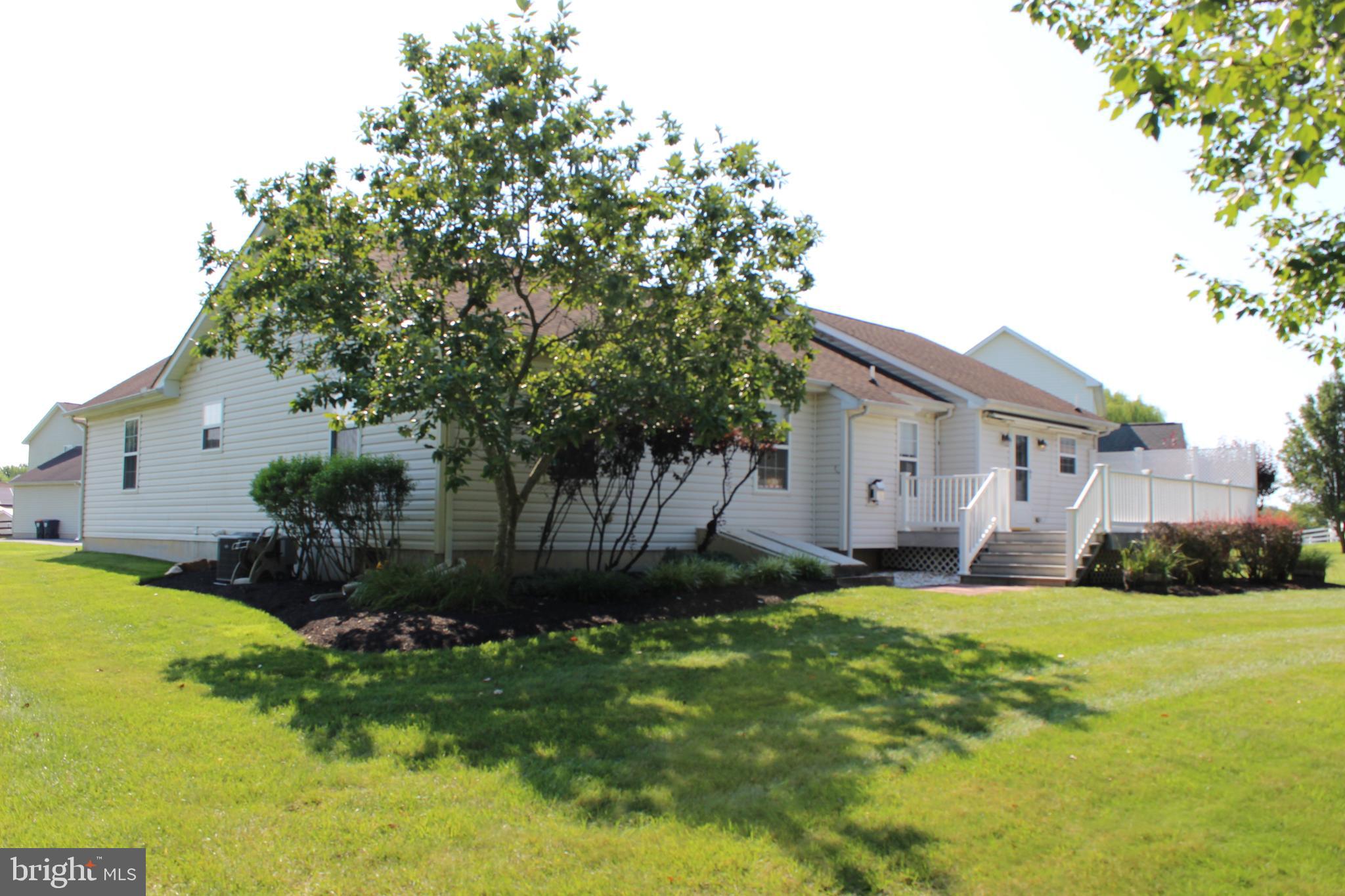 446 W HARVEST LANE