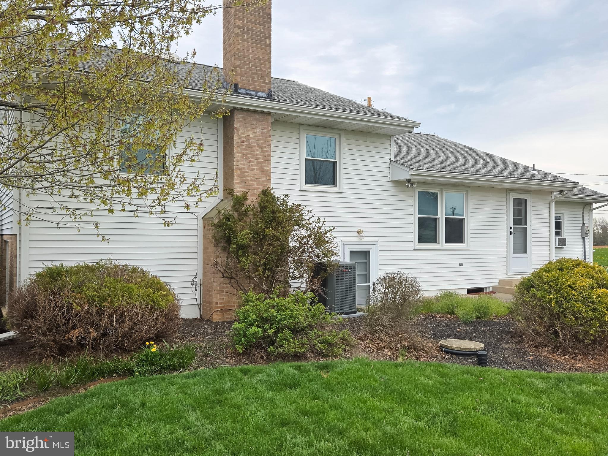 EAST HEMPFIELD TWP - Residential