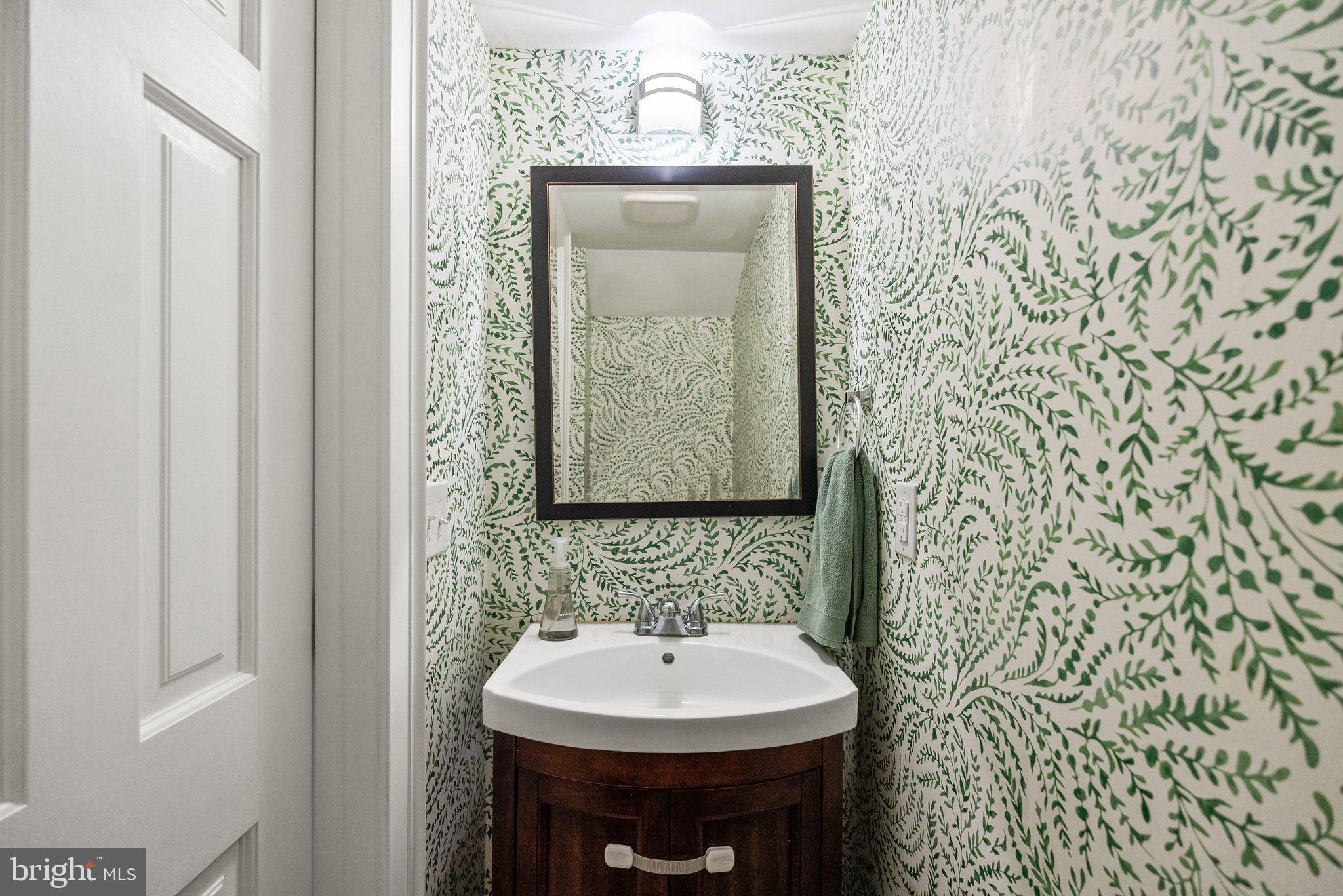 THOMAS SHELTON ESTATE - Residential