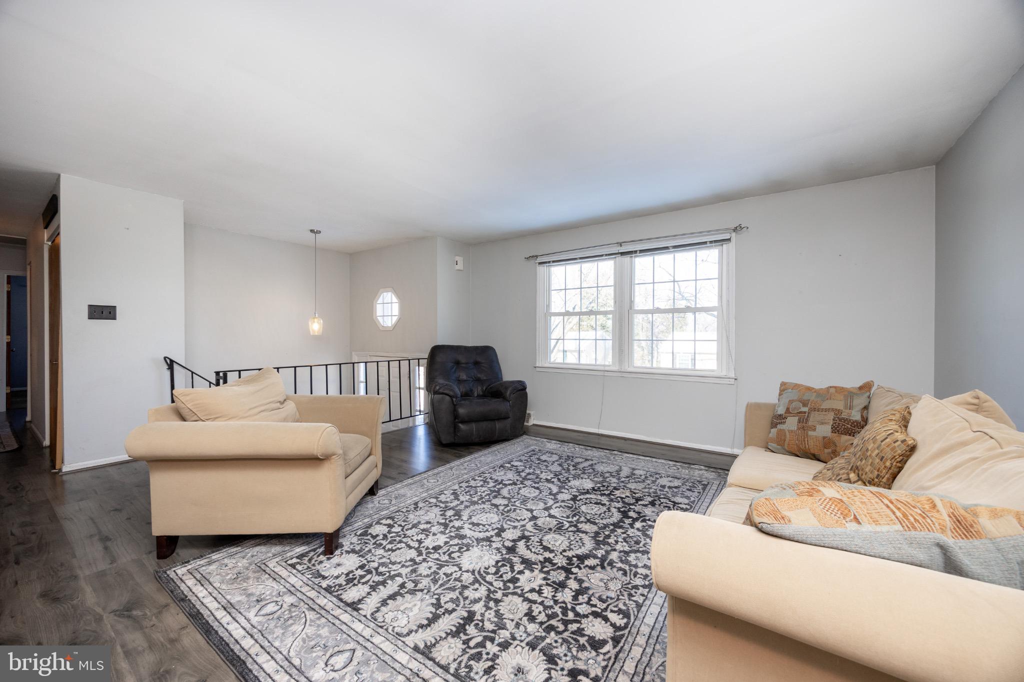 STENNING HILLS - Residential