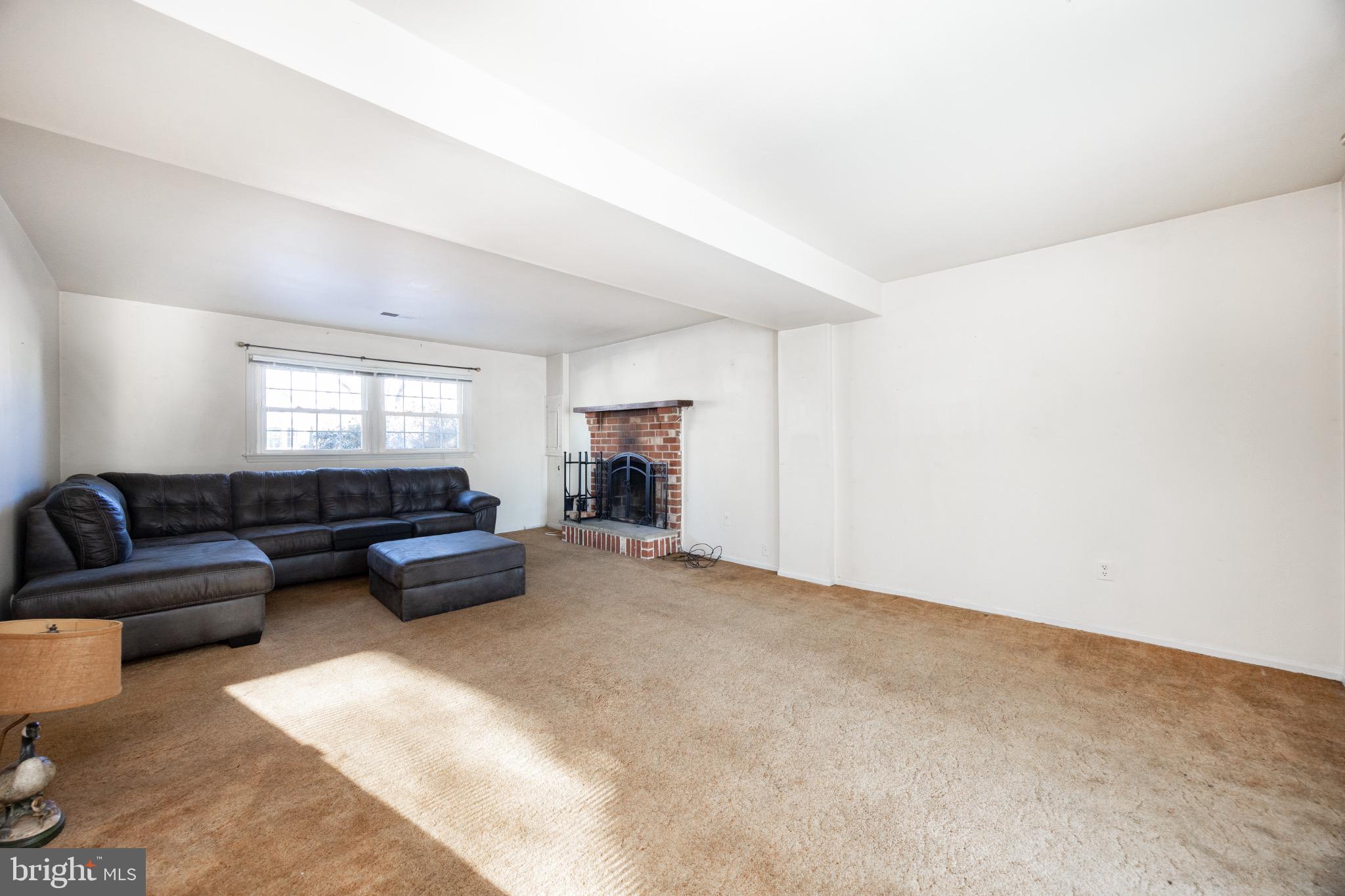 STENNING HILLS - Residential