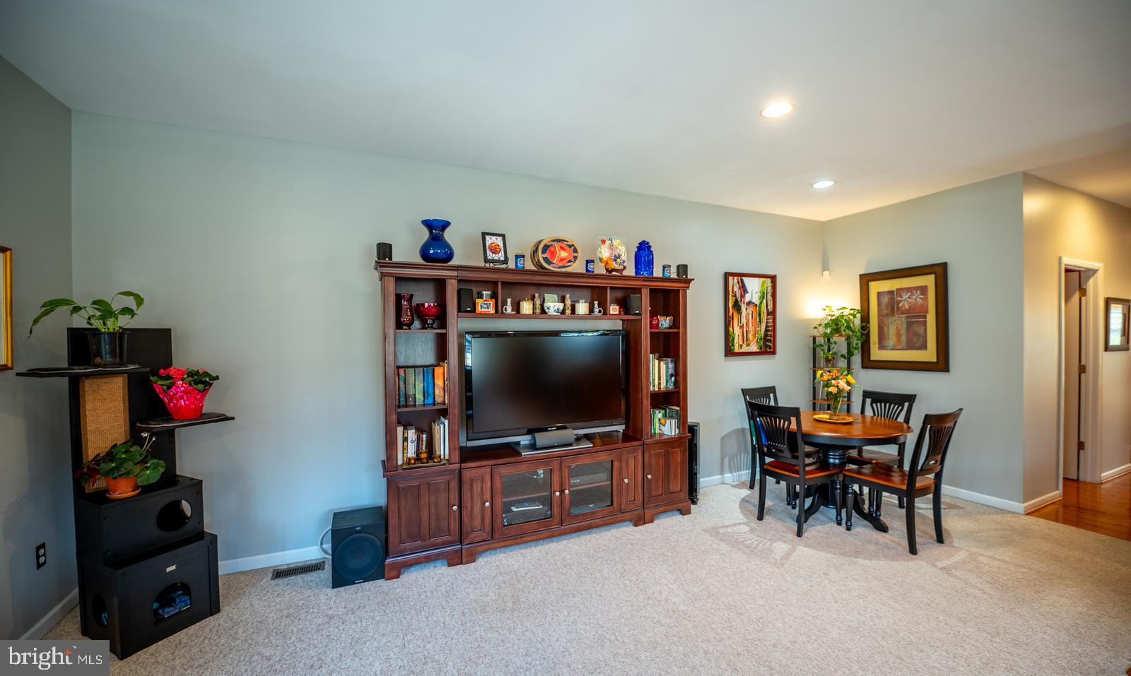 STRAFFORD VILLAGE - Residential