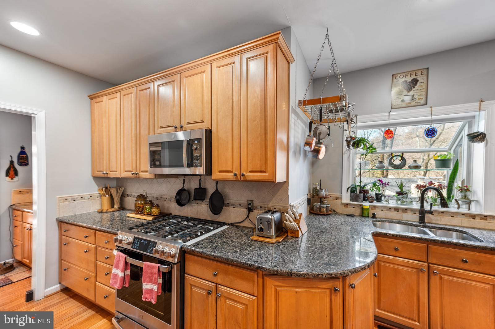 STRAFFORD VILLAGE - Residential