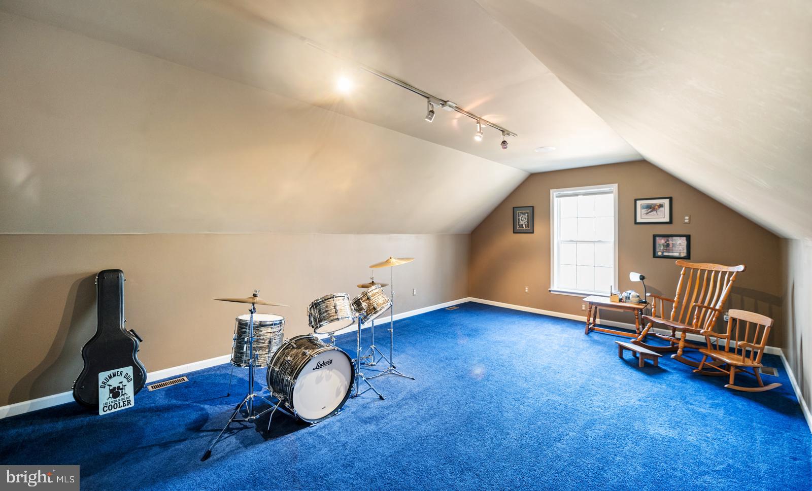 STRAFFORD VILLAGE - Residential