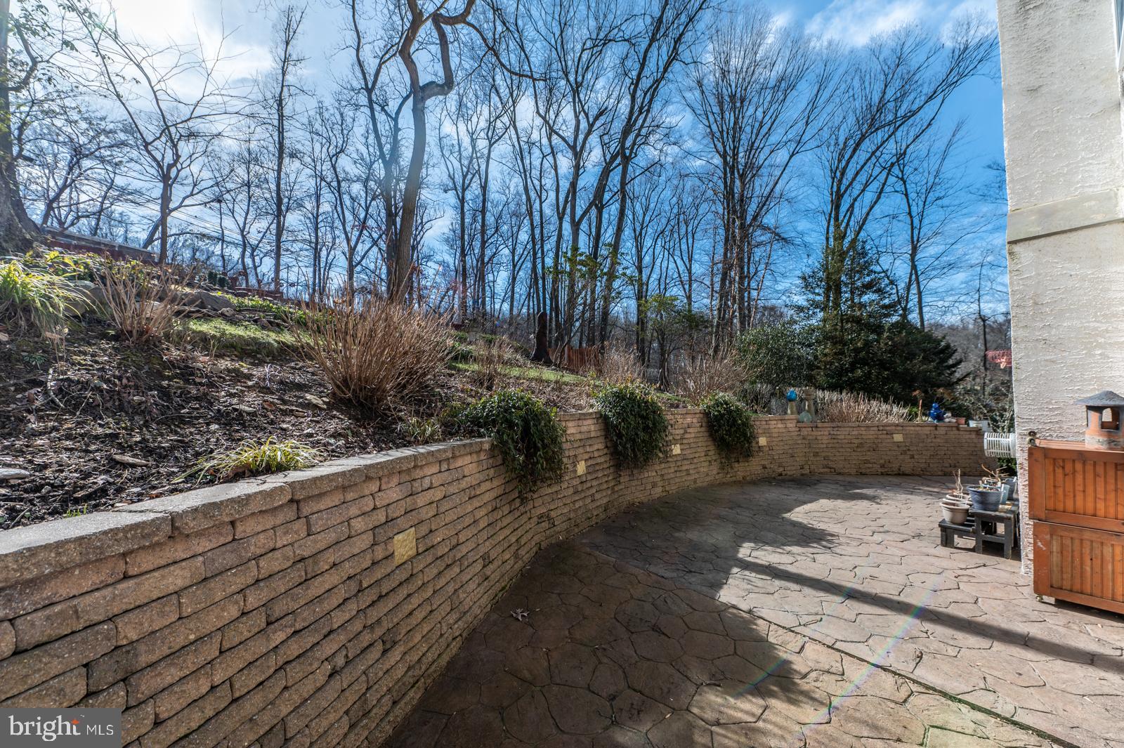 STRAFFORD VILLAGE - Residential