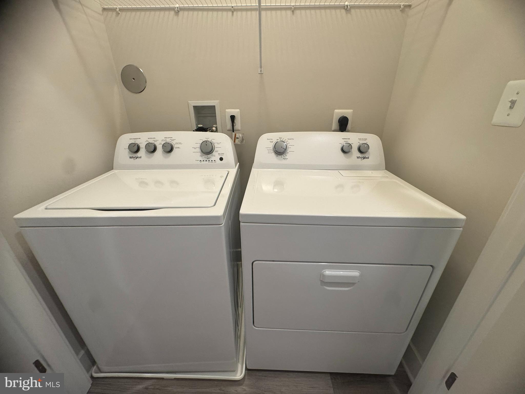 MACALLAN CROSSING - Residential Lease