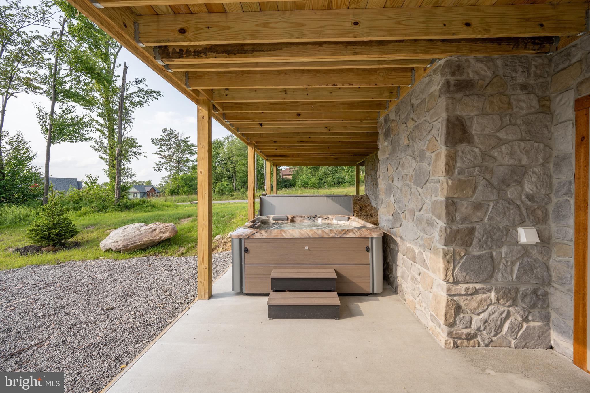 NORTH CAMP - Residential