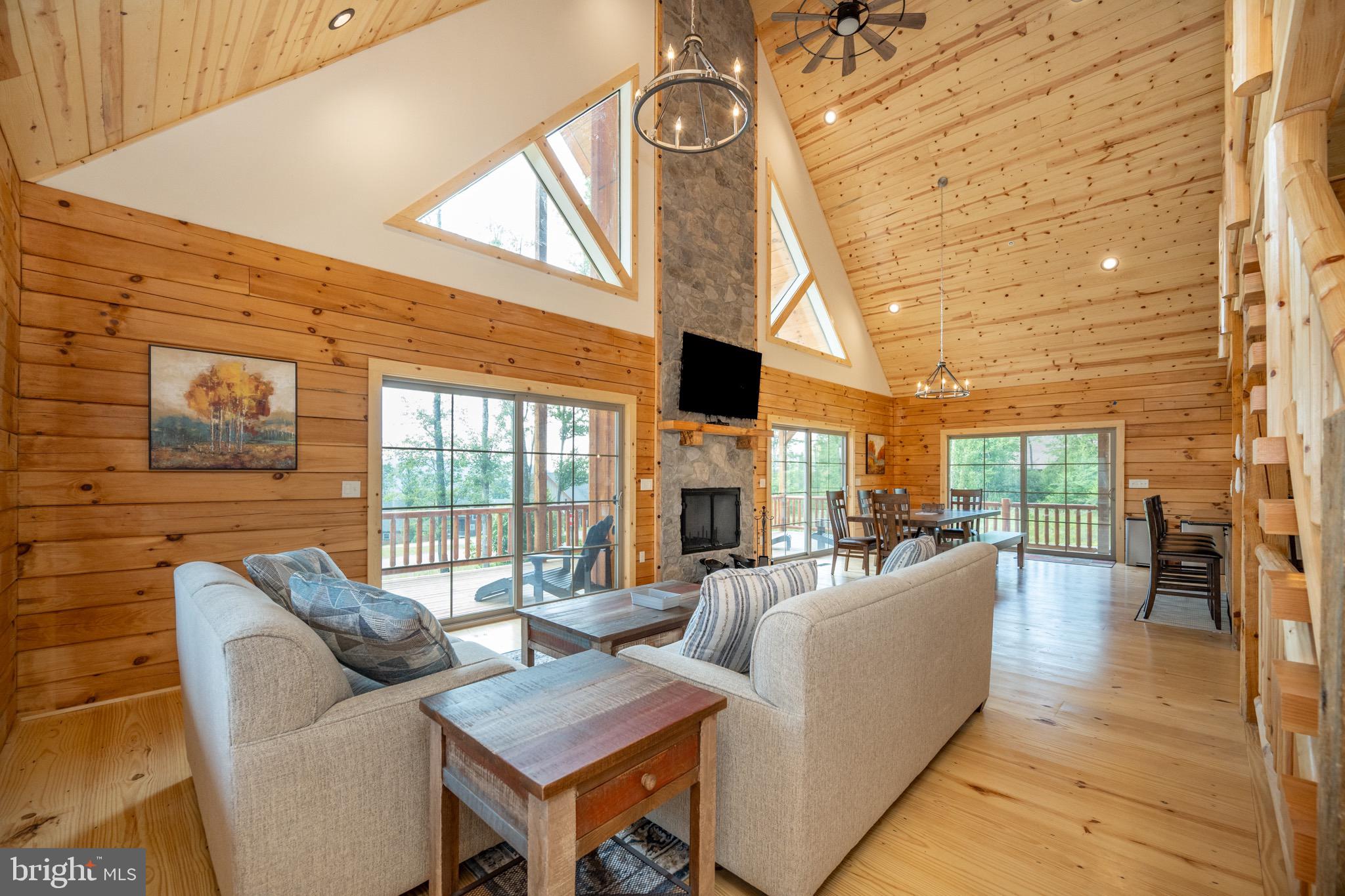 NORTH CAMP - Residential