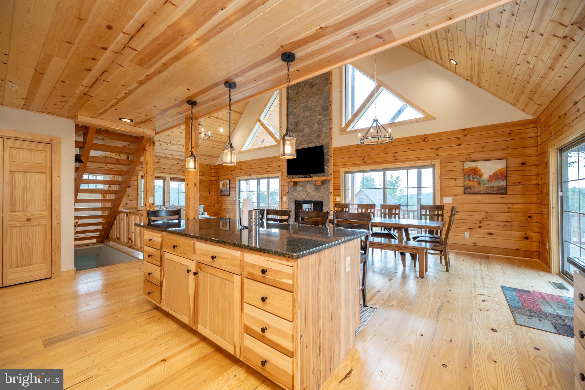 NORTH CAMP - Residential