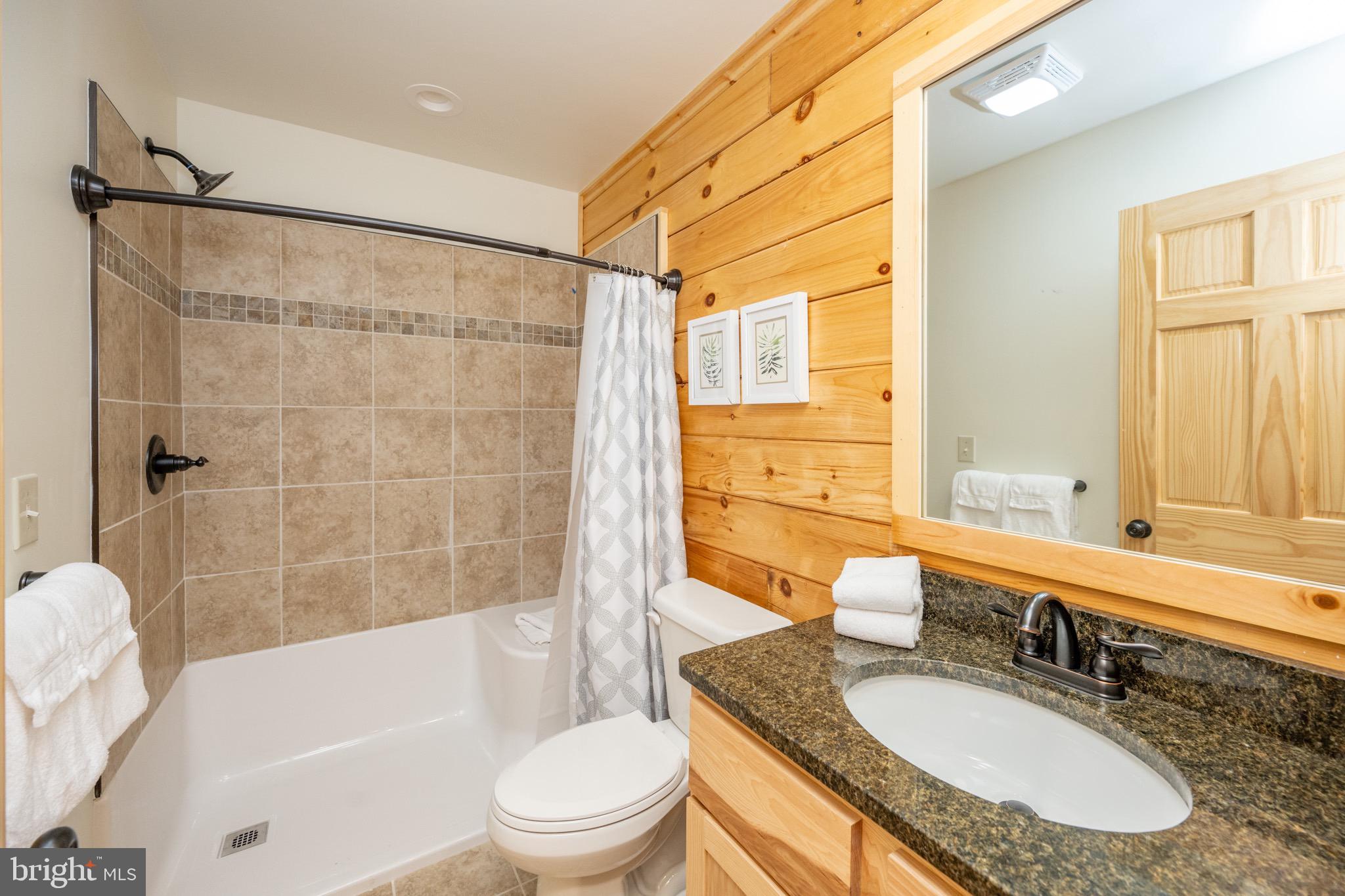 NORTH CAMP - Residential