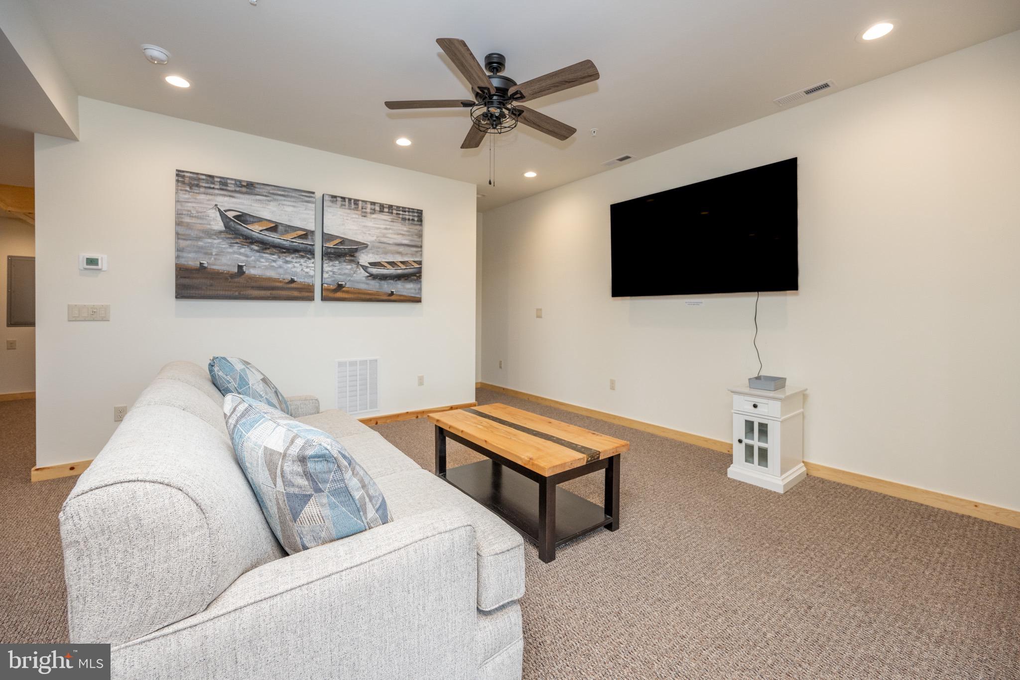 NORTH CAMP - Residential