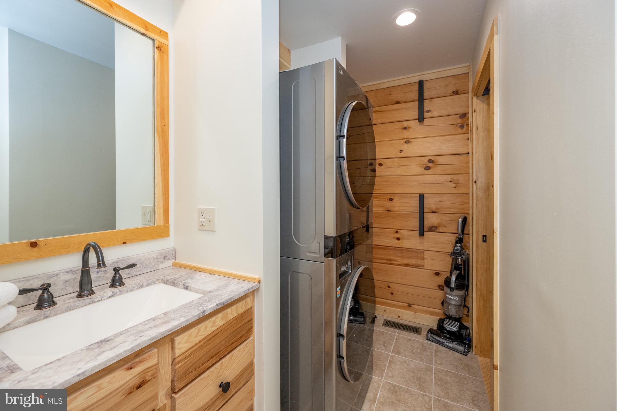 NORTH CAMP - Residential